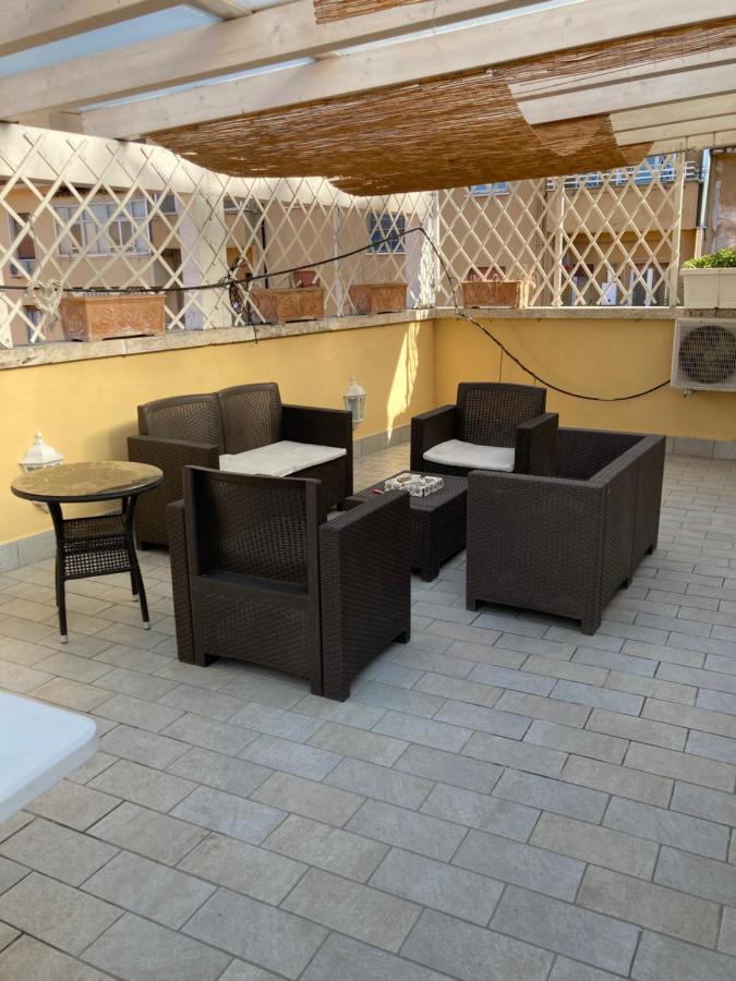 Hotel Al Civico 32 Rzym Zewnętrze zdjęcie